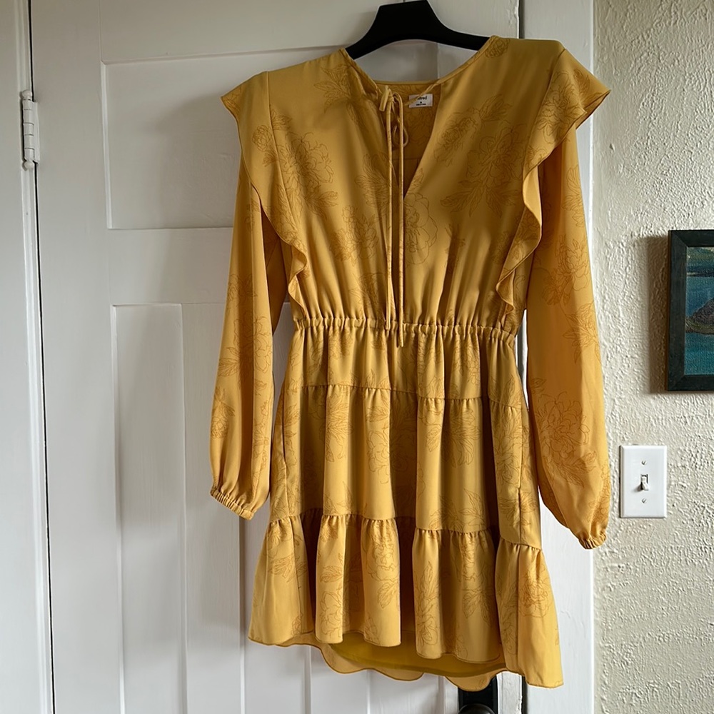 Wilfred Aritzia Tiered dress M